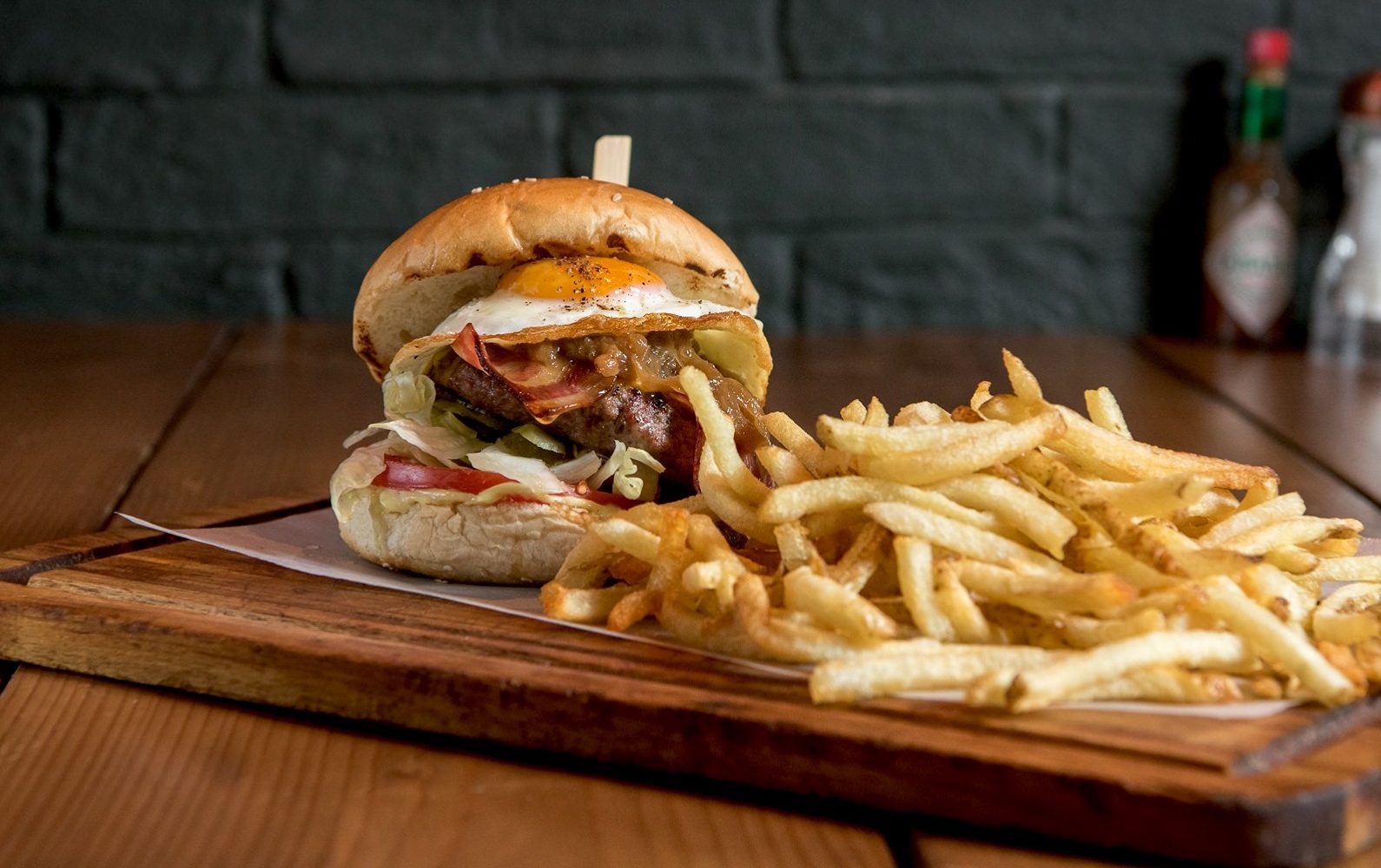 «Gigi Burger»: Εκεί που έχουν φτάσει το burger σε άλλη διάσταση