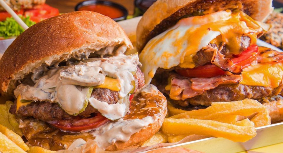 Bucher’s Burger: Γεύση και ποιότητα στο μεγαλύτερο burger της Αθήνας