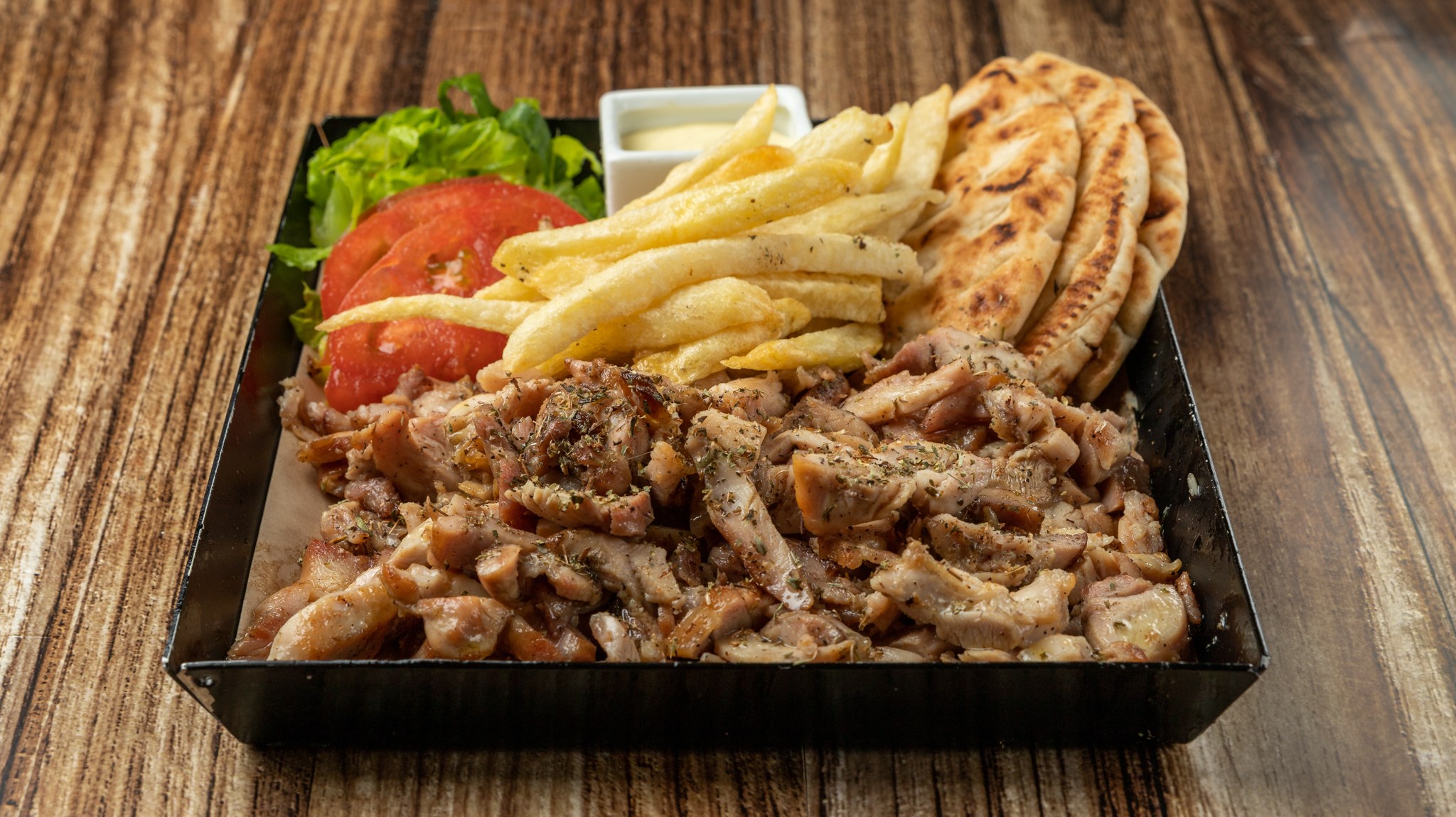 Γεύση που δεν συγκρίνεται με καμία: Το σουβλατζίδικο με το καλύτερο κοτόπουλο στην Αθήνα (Pics)