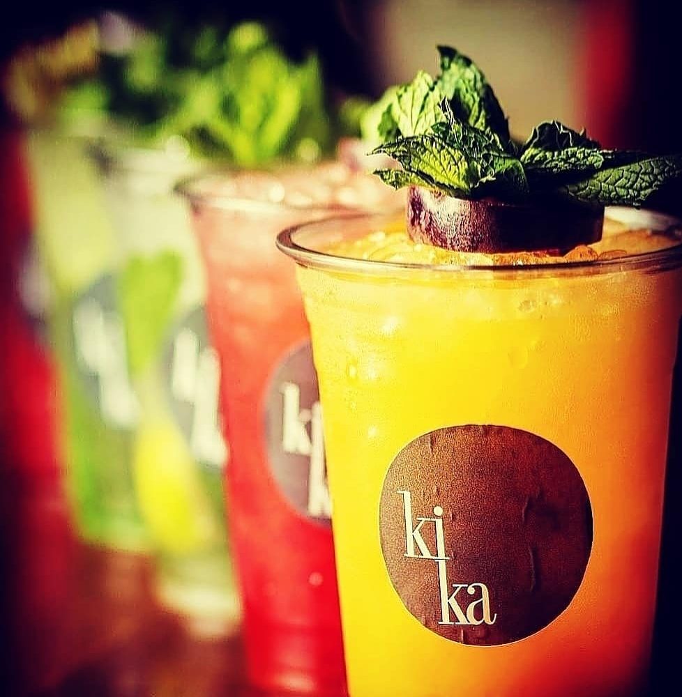 «Kika Cafe Aperitivo»: Τα πιο ωραία cocktails με ένα τηλεφώνημα έρχονται σπίτι σου