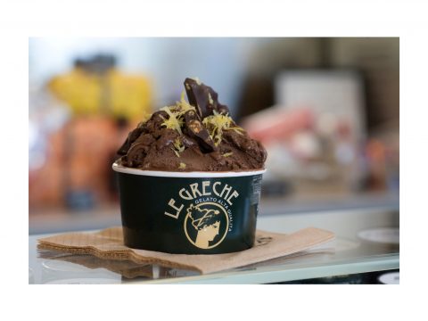 Le Greche: Βρήκαμε πού θα φας το πιο ωραίο παρφέ παγωτό της πόλης