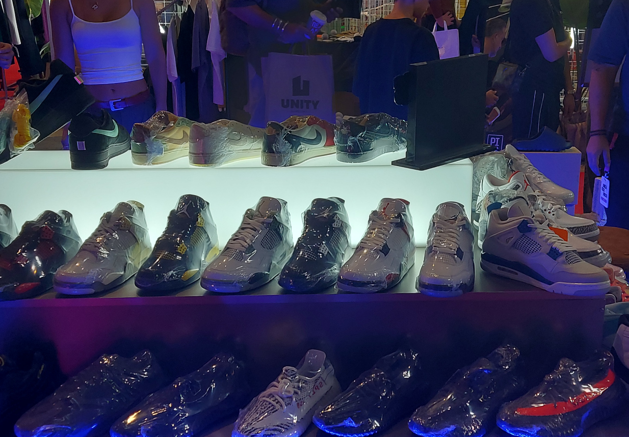 sneakers