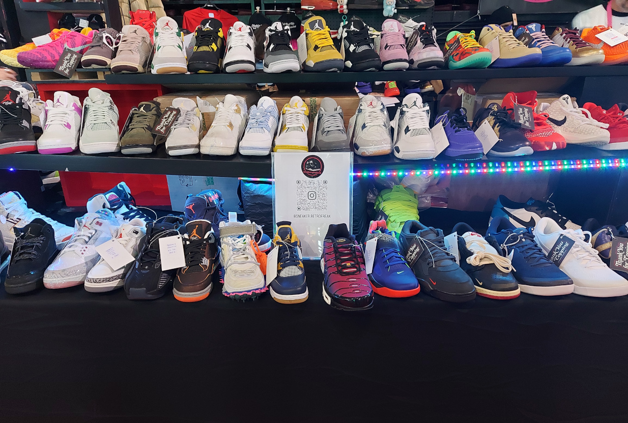 sneakers