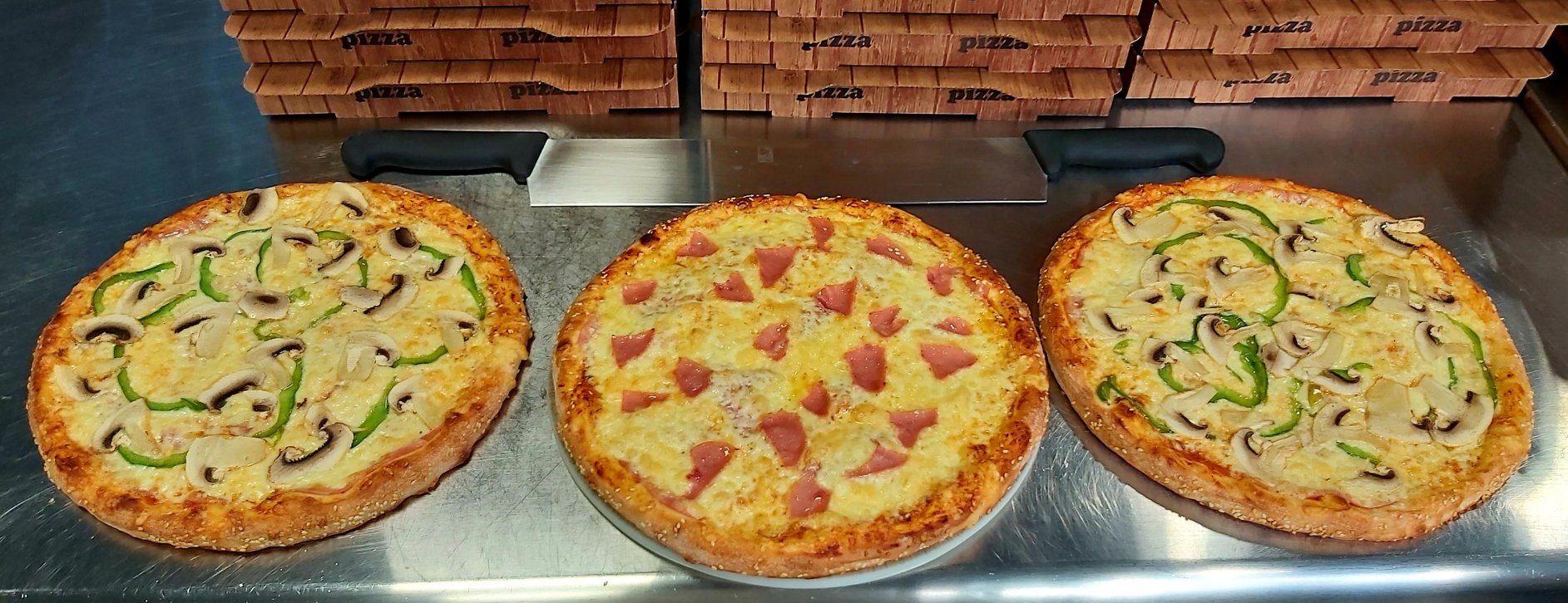 Stone Pizza: Στην Πετρούπολη αποθεώνεται η πίτσα