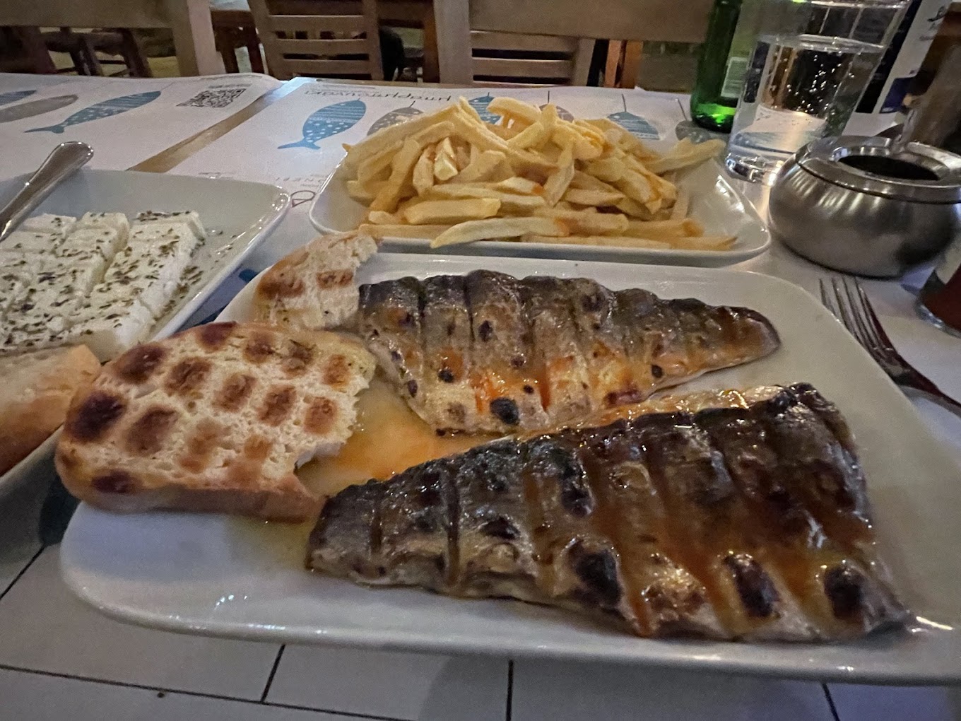 Μυρίζουν θάλασσα: Το μαγαζί με τα πιο φρέσκα και νόστιμα ψάρια που έχεις φάει ποτέ (Pics)