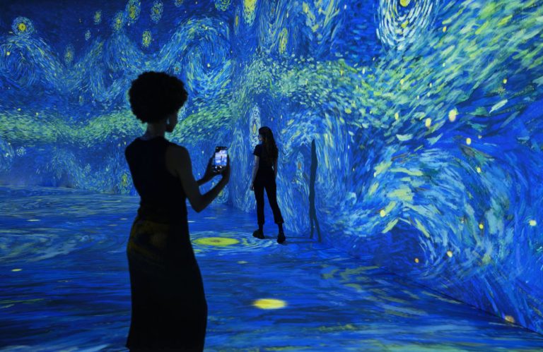 Van Gogh: The Immersive Experience