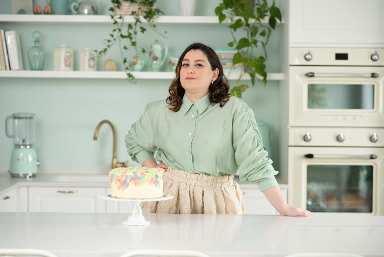 «Οι Γεύσεις Που Με Διαμόρφωσαν»: Η Madame Gâteaux έχει μέσα της τη Λέσβο και τα Τρίκαλα
