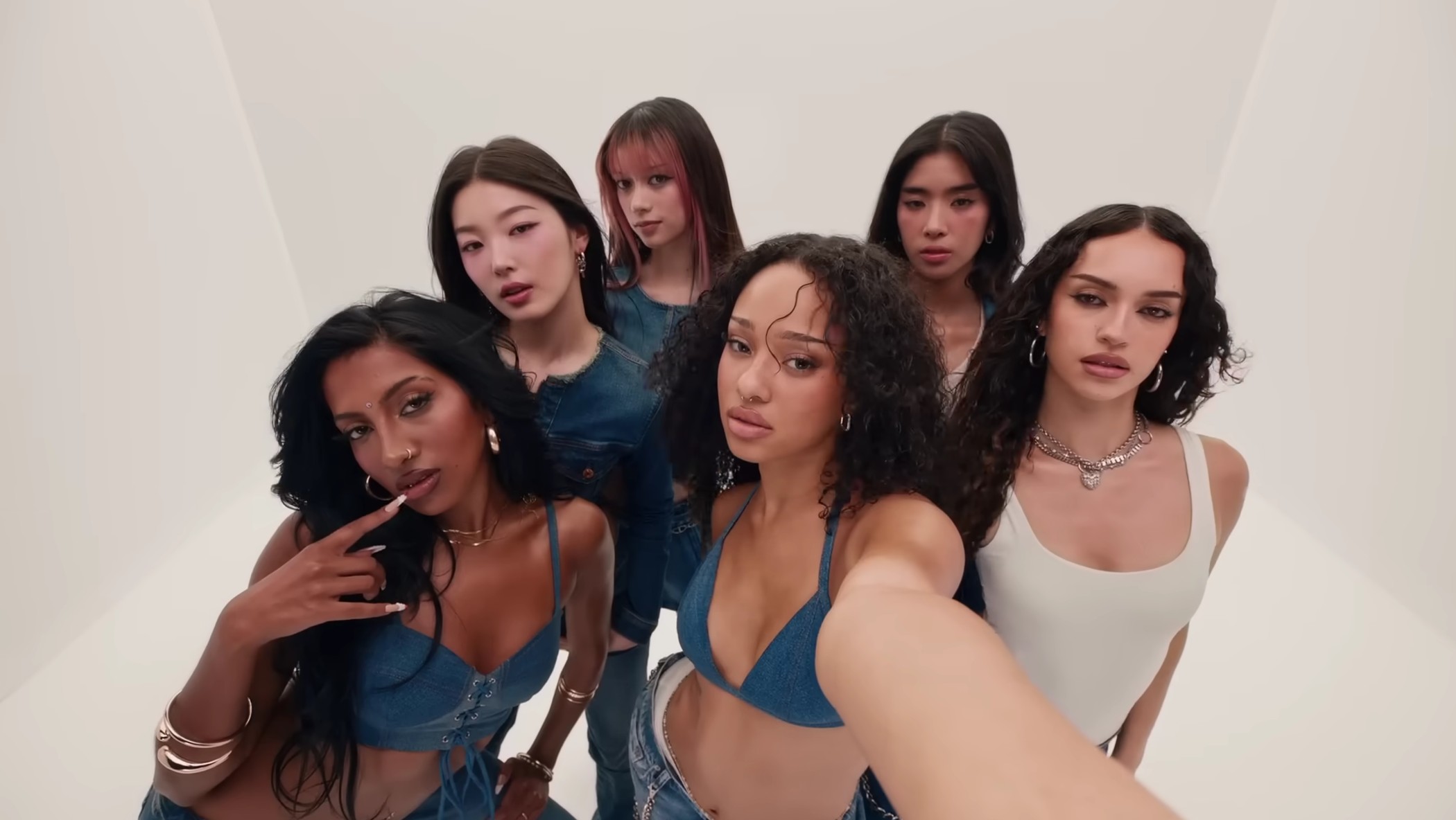 Katseye: Μήπως χαραμίζονται τα girl groups για χάρη των trends;