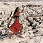 Είσαι ό,τι φοράς/What you wear is what you are