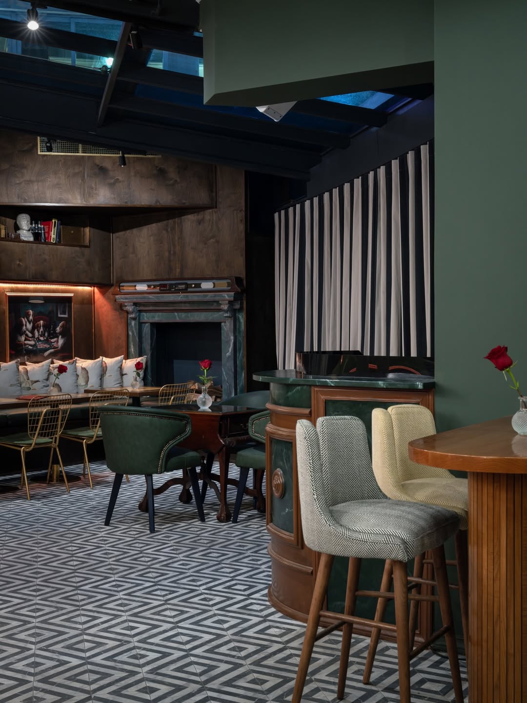 42 Bar