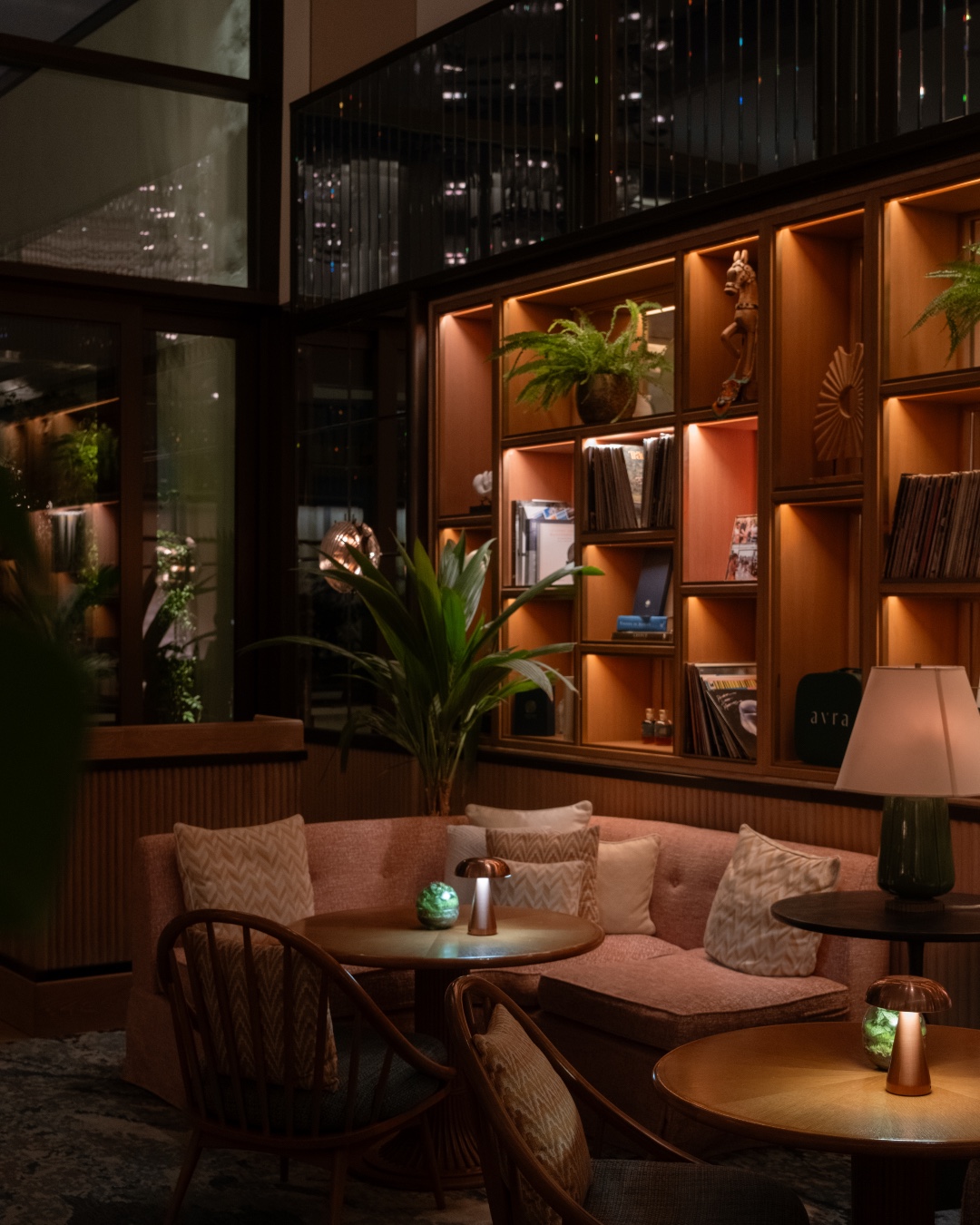 Avra Bar