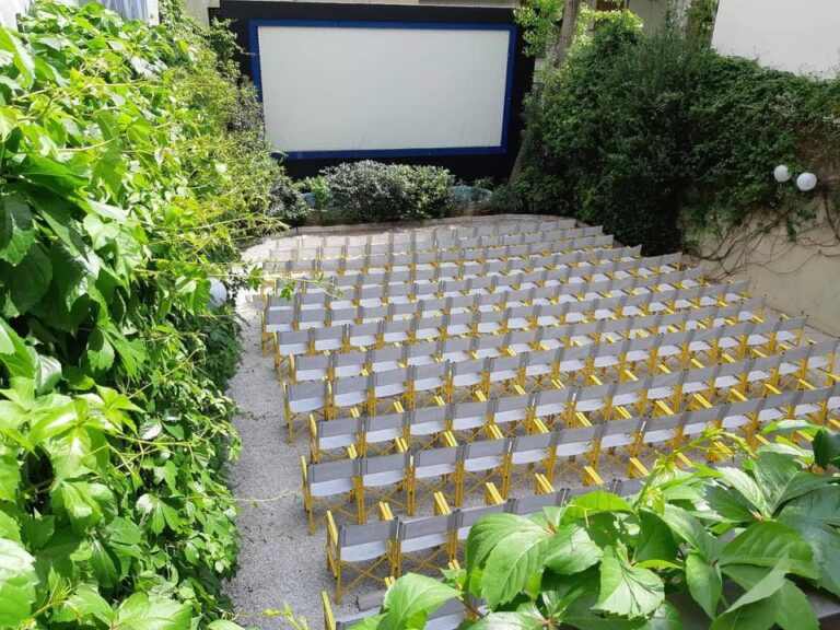 Cine Αθηναία