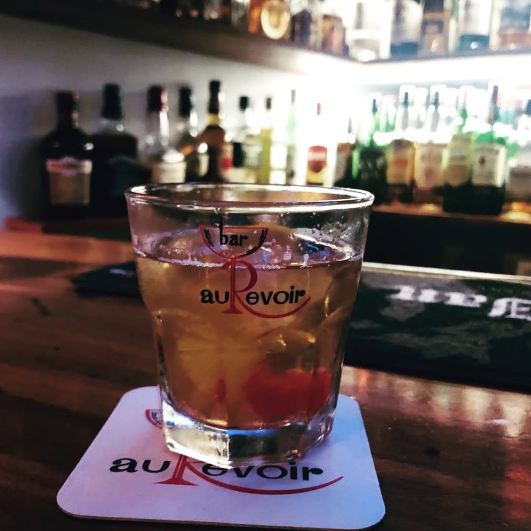Au Revoir Bar