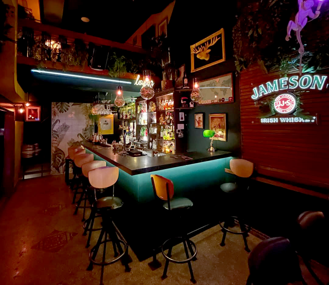 Loser Bar