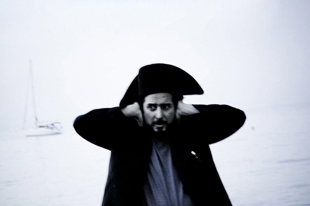 Φ hill Sessions: Vinicio Capossela