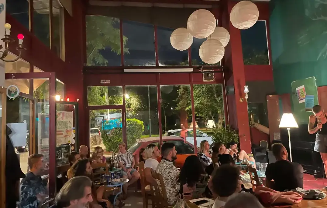 Το Καφενείο στην Ακαδημία Πλάτωνος