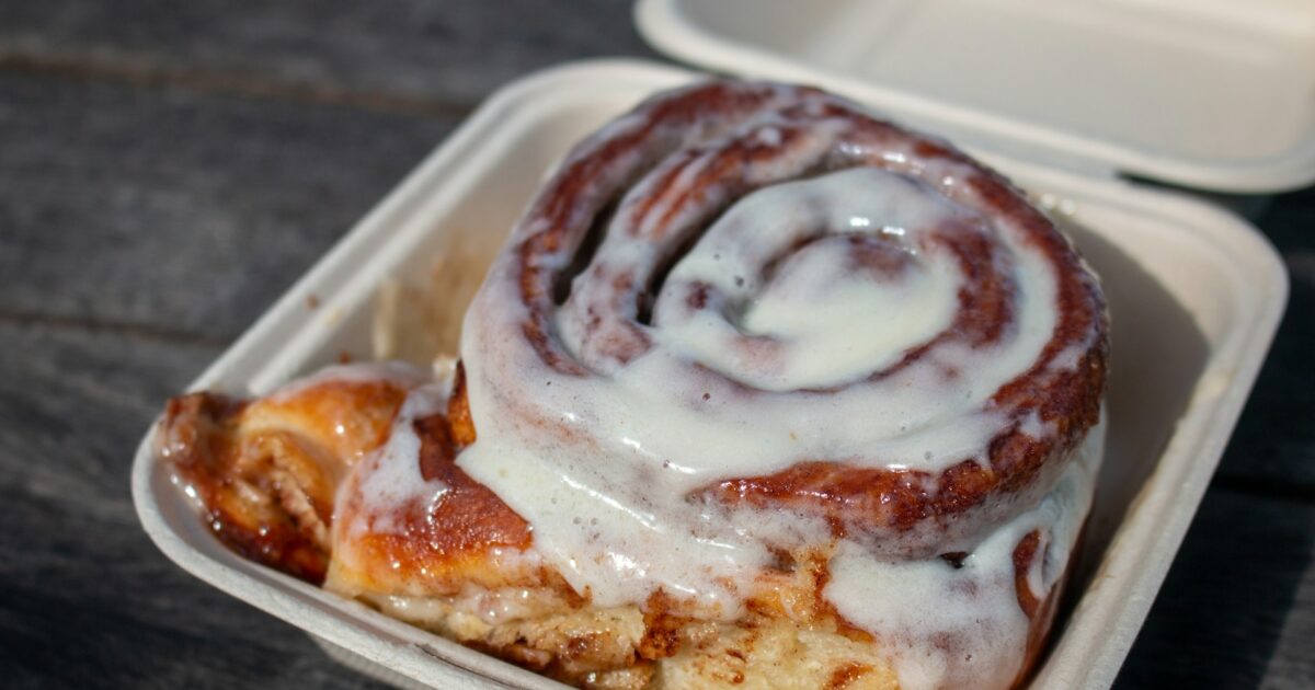 6 μέρη της Αθήνας για αφράτα cinnamon rolls