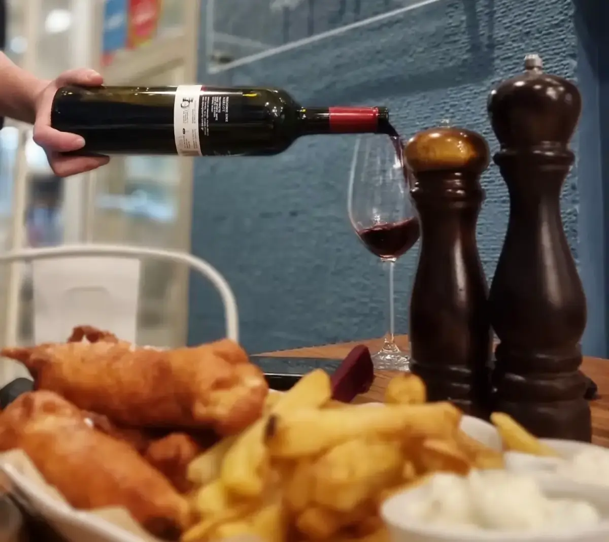 «MonkFish Athens»: Το μικρό ψαροφαγικό μυστικό του Ρεμί