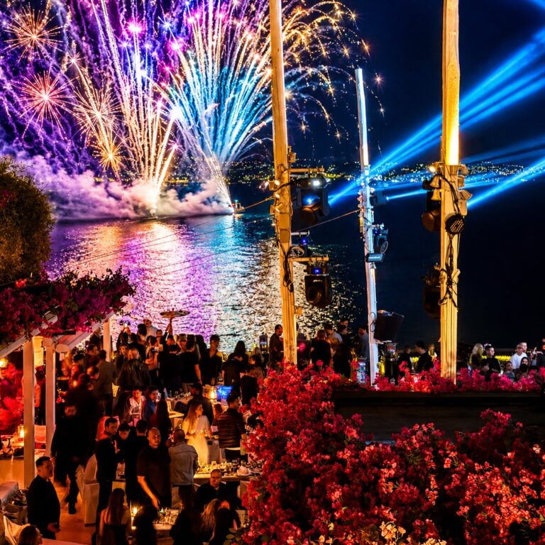 Island Club & Restaurant