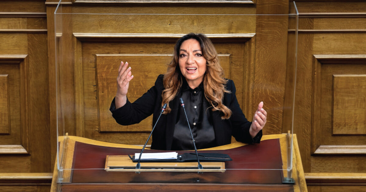 Η Σοφία Μουτίδου ξέρει πολύ καλά ποιοι είστε