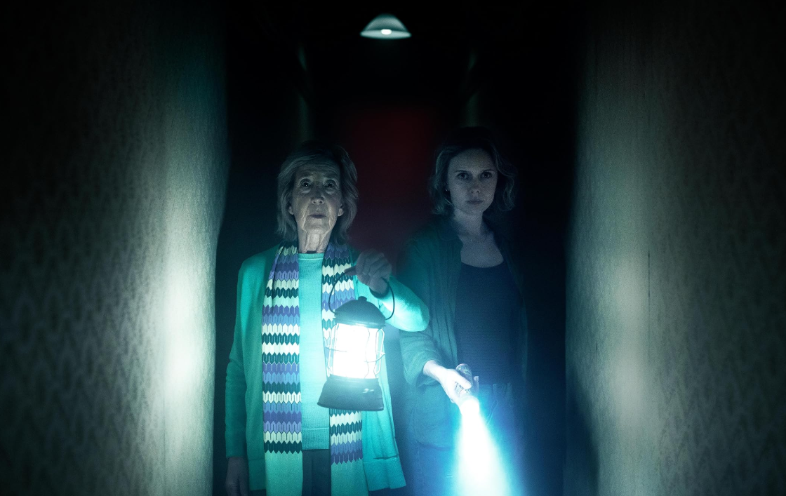 Insidious: Έξω από το Απώτερο